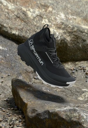 La Sportiva, PRODIGIO HIKE GTX - Обувки за туризъм - black/chalk
