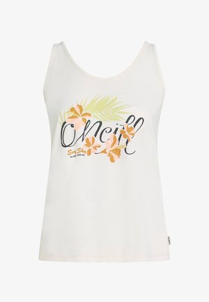 Top blanco de tirantes hecho de algodón con un diseño floral que incluye flores naranjas y rosas, hojas verdes y texto negro. El dobladillo tiene una etiqueta cosida.