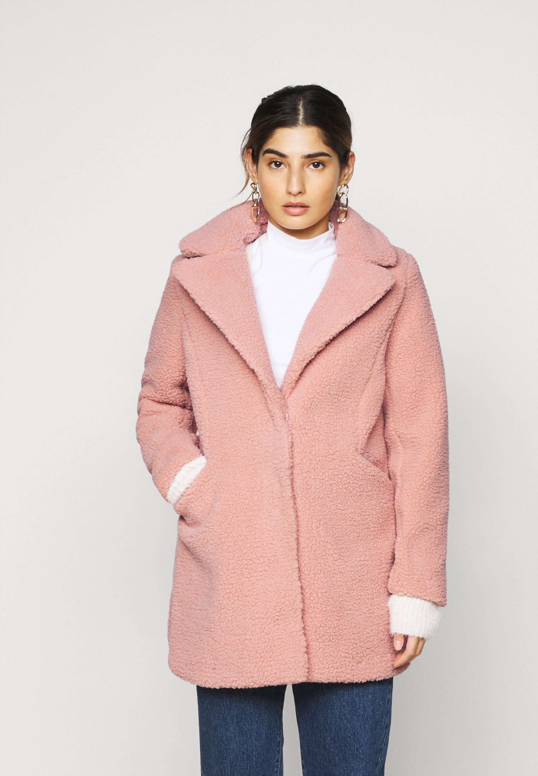 Roze Dames jassen online kopen | Gratis verzending* | ZALANDO Roze Dames jassen online kopen | Gratis verzending* | ZALANDO