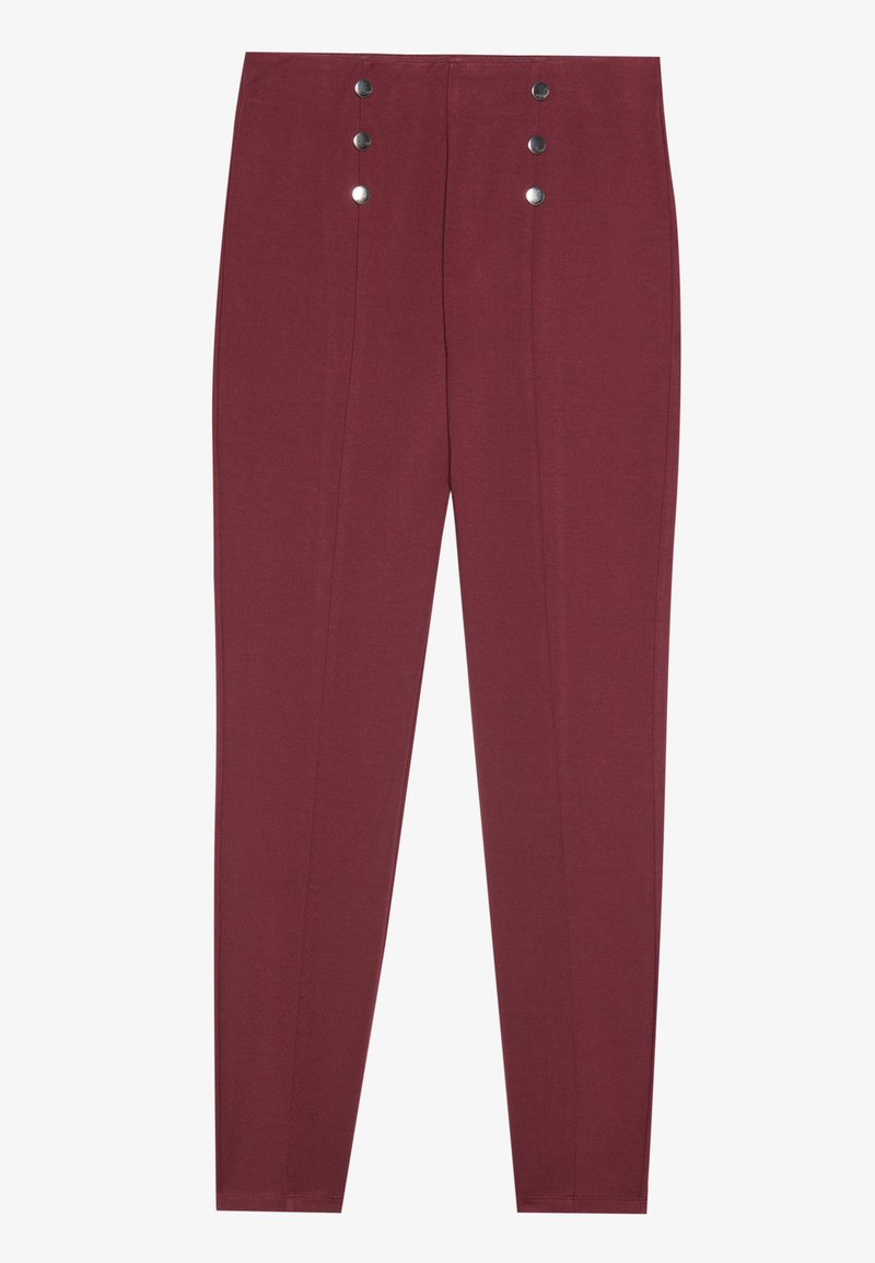 Pantaloni tailored bordeaux con tasche laterali, caratterizzati da una texture liscia e quattro bottoni decorativi argentati in vita.