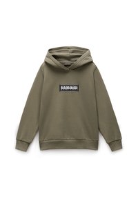 Olivengrüner Kapuzenpullover, weiche Baumwollmischung. Mit einem rechteckigen schwarz-weißen Logo-Patch auf der Brust, gerippten Bündchen und Saum.