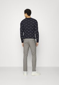 Only & Sons ONSPETE SLIM PANT - Calças - pelican