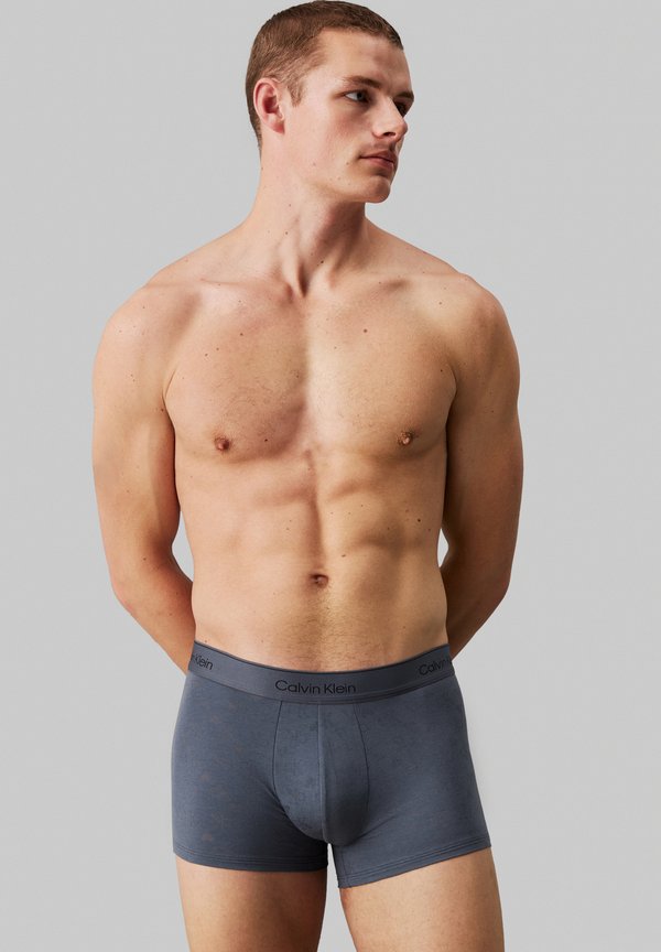 TRUNK MODERN COTTON VDAY - Trunks - hearts monogram turbulence