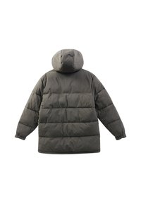 Grå puffjacka med huva, som har horisontella quiltade sektioner, elastiska manschetter och en avslappnad passform.