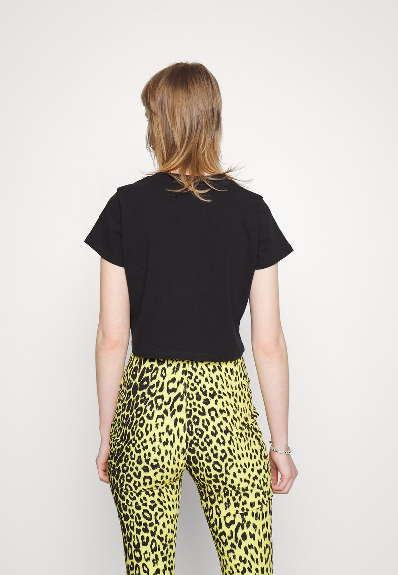Damen Kleider | Fiorucci MILAN BOXY TEE T-Shirt print black/schwarz - SH08166 Damen Kleider | Fiorucci MILAN BOXY TEE T-Shirt print black/schwarz - SH08166