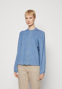 Vero Moda Tall - VMPAISLEY SHIRT - Cămașă - medium blue denim Imagine miniatură 1