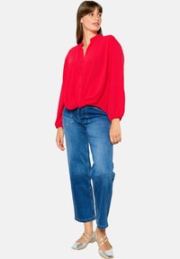 LolaLiza TUNISIAN COLLAR - Button-down blouse - red lollipop