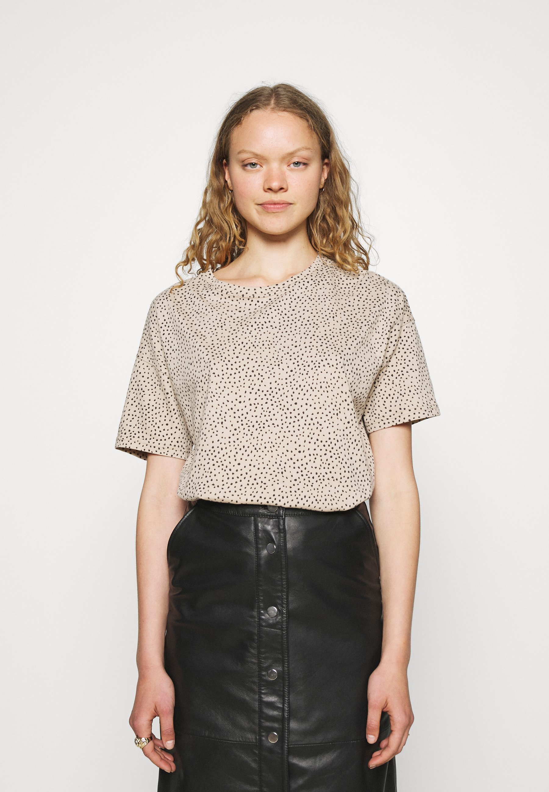 abercrombie boyfriend tee