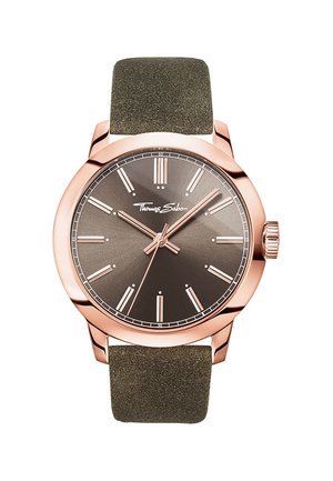 Montre à cadran marron avec boîtier et index en or rose, présentant un bracelet en tissu vert texturé et un cadran rond avec des indicateurs d'heure simples.