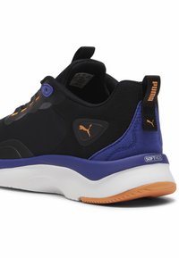 Puma SOFTRIDE ORLA SNEAKERS - Tenisky - black shadow gray bright melon lapis lazuli white