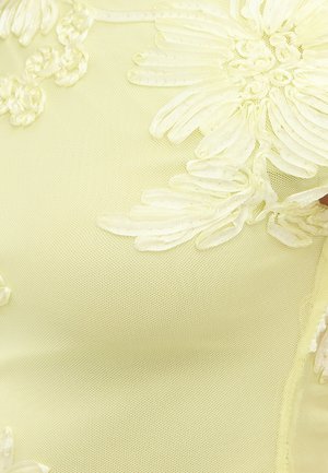 LOAVIES, THE DISTANCE BETWEEN FOREVERS - Camicetta - yellow light   solid