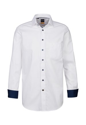Camicia bianca a maniche lunghe con polsini blu navy, colletto button-down e taschino sul petto; presenta bottoni scuri e una consistenza liscia e tessuta.