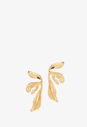 Asymmetrische Ohrhänger in Goldton, geformt wie abstrakte organische Blätter mit glatten, geschwungenen Oberflächen und glänzendem Finish.