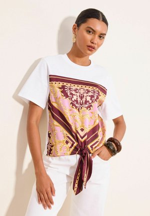 Lipsy, SATIN SCARF TIE T-SHIRT - Blúzka - white