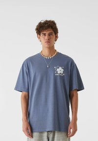 Lost Youth BLOSSOM FUSION - Apdrukāts T-krekls - violablue