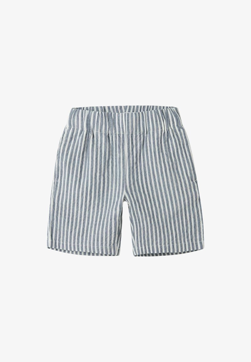 Shorts rayés avec un mélange de bleu clair et de blanc, fabriqués en tissu doux, dotés d'une taille élastique et d'une coupe ample.