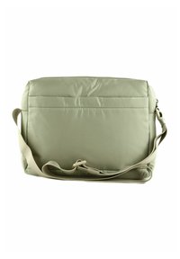Sac messager vert matelassé avec une fermeture éclair, une sangle réglable, une surface texturée et des accents cousus.