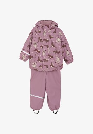 Water-resistant children's rain suit in light pink, featuring a hooded jacket with octopus and whale pattern, paired with matching pants. Reflective accents.