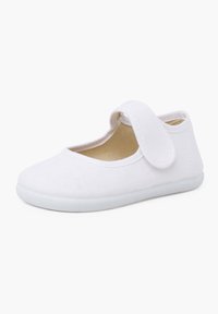 Scarpa in tessuto bianco con cinturino in velcro, punta arrotondata e suola in gomma piatta. Design semplice senza motivi visibili o decorazioni.