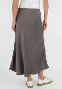 Neo Noir BOVARY - Maxinederdele - warm grey