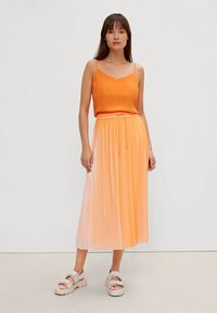 comma casual identity MIT SPAGHETTITRÄGERN - Top - orange