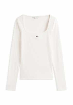 Top de manga larga blanco de canalé con escote cuadrado y pequeño logo de Tommy Hilfiger centrado debajo del escote.