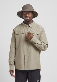 Jack Wolfskin Hut - cold coffee