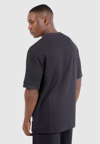 Smilodox OSKAR - T-shirt basique - anthrazit