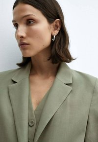 Mango Kurzmantel - light green