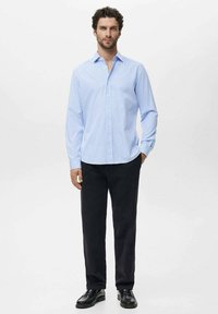 Mango REGULAR FIT STRIPED  - Majica - light blue