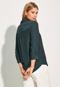 Cecil GESTREIFTE STRUKTUR - Button-down blouse - grün