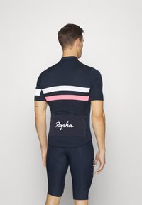 Rapha MENS BREVET - Cyklistické tričko - dark navy/high-vis pink/white