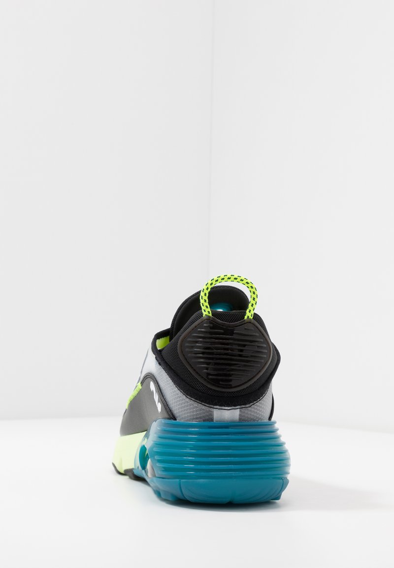 Damen Sneaker low | Nike Sportswear AIR MAX 2090 Sneaker low white/black/volt/blue force/barely volt/schwarz - XE58333 Damen Sneaker low | Nike Sportswear AIR MAX 2090 Sneaker low white/black/volt/blue force/barely volt/schwarz - XE58333