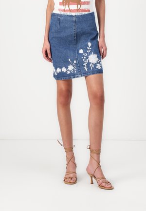 VIBROIDY MINI SKIRT - Blyantskjørt - medium blue denim