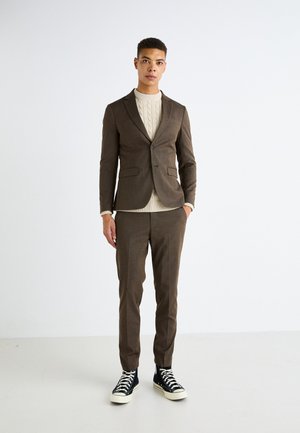 SLHSLIM CEDRIC STRUCTURE SUIT - Suit - brown stone