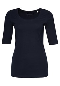 Chemise ajustée bleu marine avec manches mi-longues et col rond, présentée sur fond blanc.