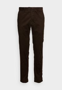 Pantalons en corduroy marron avec une texture côtelée verticale, coupe droite, fermeture à bouton sur le devant et passants de ceinture. Pas de détails supplémentaires.