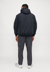 Jack & Jones JJCONSTRUCT  - Talvejope - black