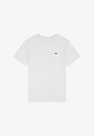 T-shirt blanc à manches courtes avec col rond et petit logo noir sur la poitrine gauche sur fond blanc uni.