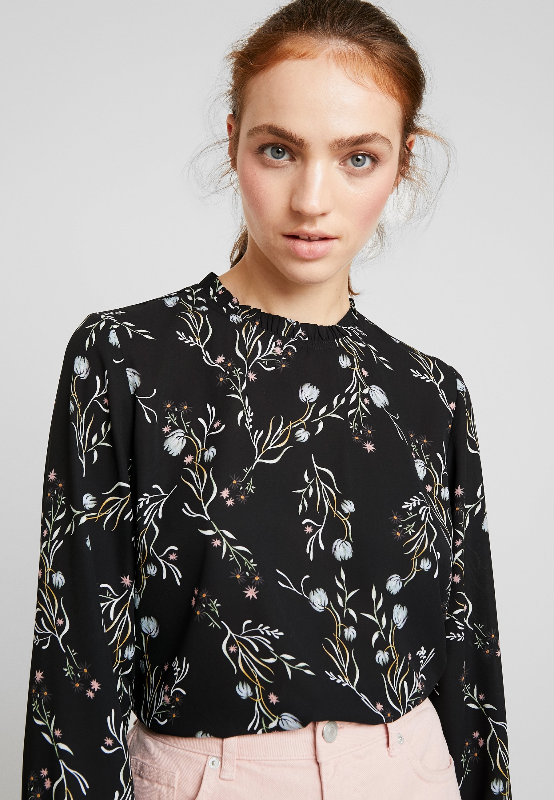JDY Blouse black Zalando.nl JDY JDYRUBY TUNIC Blouse black Zalando.nl