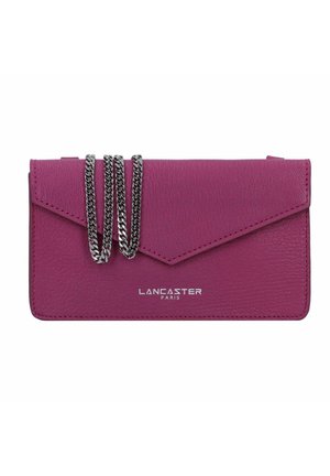 Clutches - purple