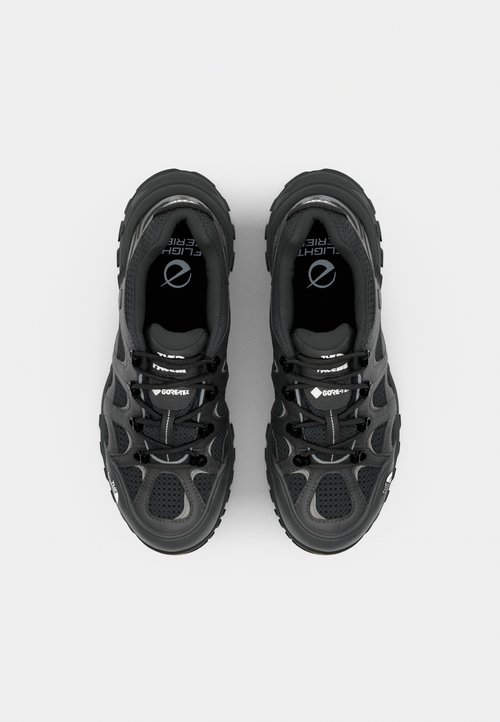 The North Face HEDGEHOG 06 GORE TEX UNISEX - Trainers - tnf black/tnf white — photo 6