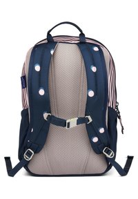 Marineblau- und rosa gestreifter Rucksack mit Punkten, Netzpolsterung, verstellbaren Trägern und Seitenfächern. Verfügt über einen oberen Griff und eine Schnallenverschluss.