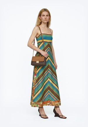MICHAEL Michael Kors, TRIBECA - Kabelka - brown/acorn
