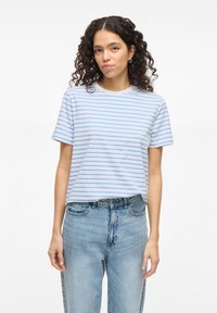 Unselected, blissful blue