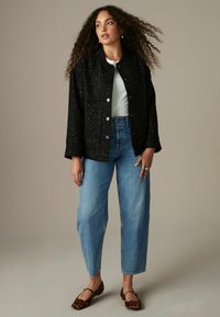 Next SEQUIN - Skraistė  - black