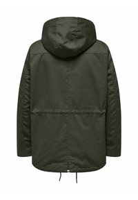 Olivgrüne Kapuzenjacke mit glatter Textur, lockerer Passform und verstellbaren Kordeln am Saum. Einfaches, minimalistisches Design.