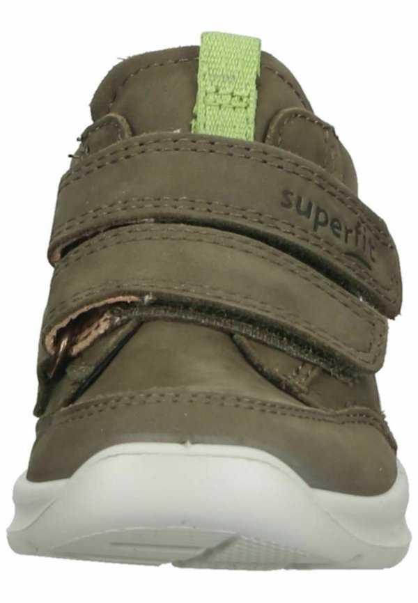 Sneaker low – grün