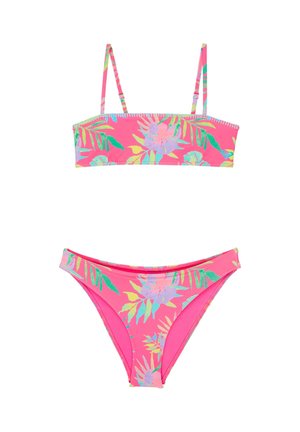 Felroze tweedelige bikini met tropische bloemenprint, dunne verstelbare bandjes aan de bovenkant en klassieke broekjes op een witte achtergrond.