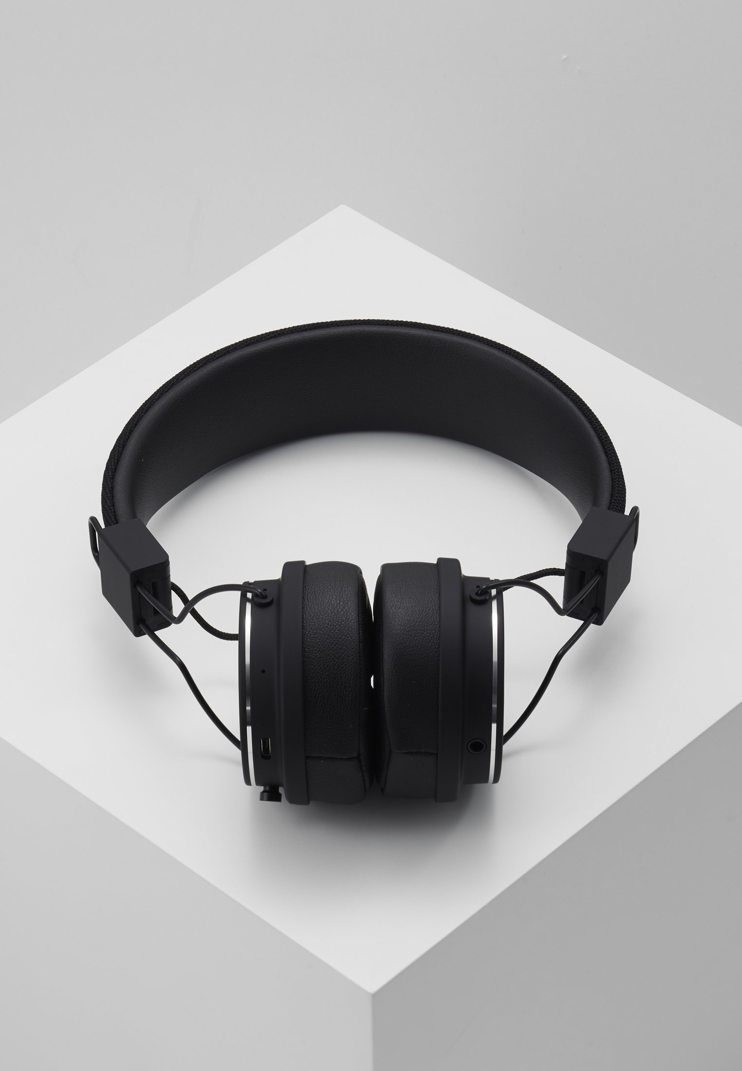 Urbanears PLATTAN 2 BLUETOOTH - Headphones - black - Zalando.co.uk
